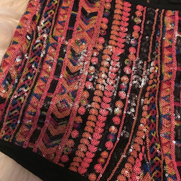 Sequin Shorts - Picture 2 of 3
